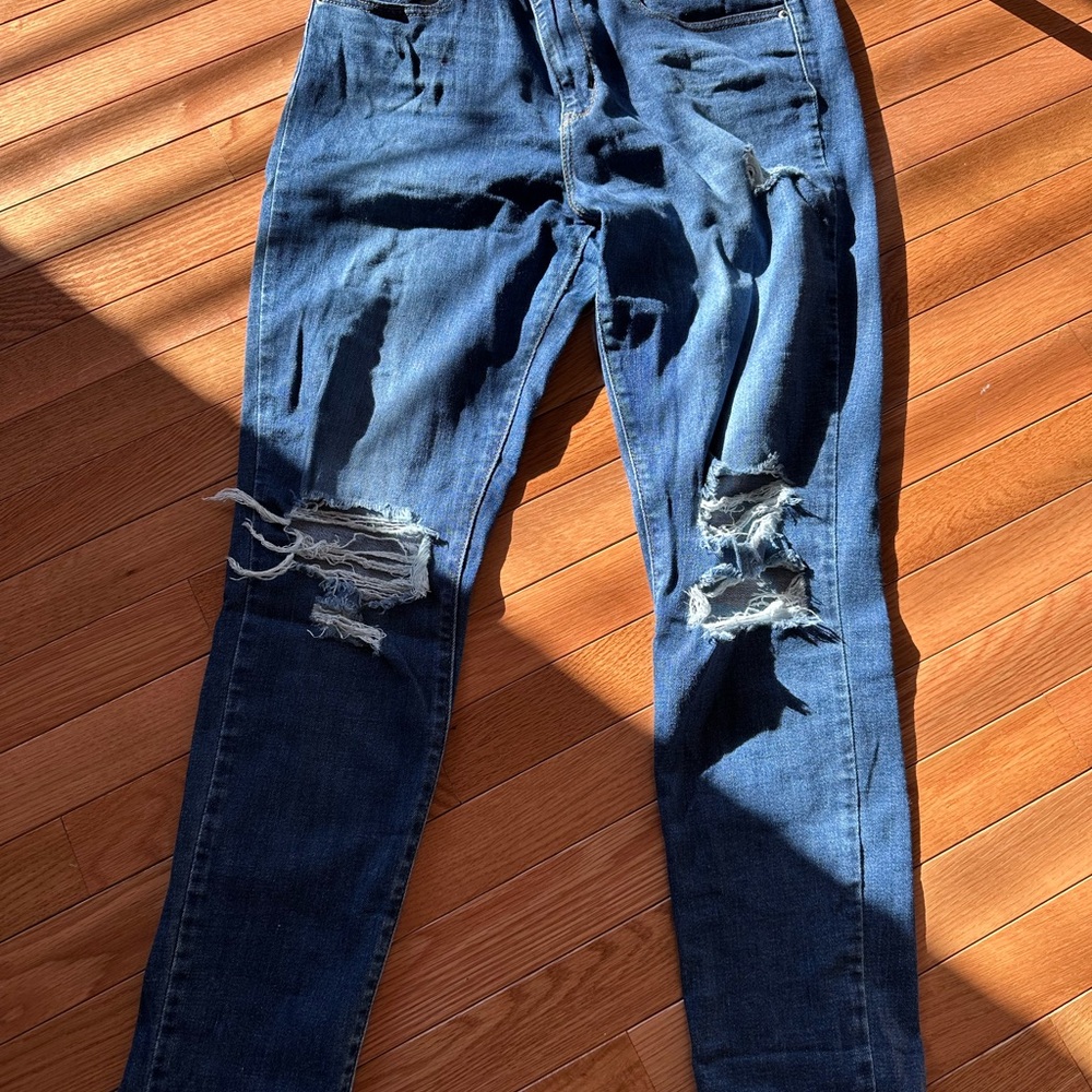 Levi's 721 High-Rise Skinny Dark Blue Distressed Women's Jeans